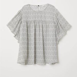 H&M Flounce Sleeved Natural White and Black Pattern Blouse SZ 2